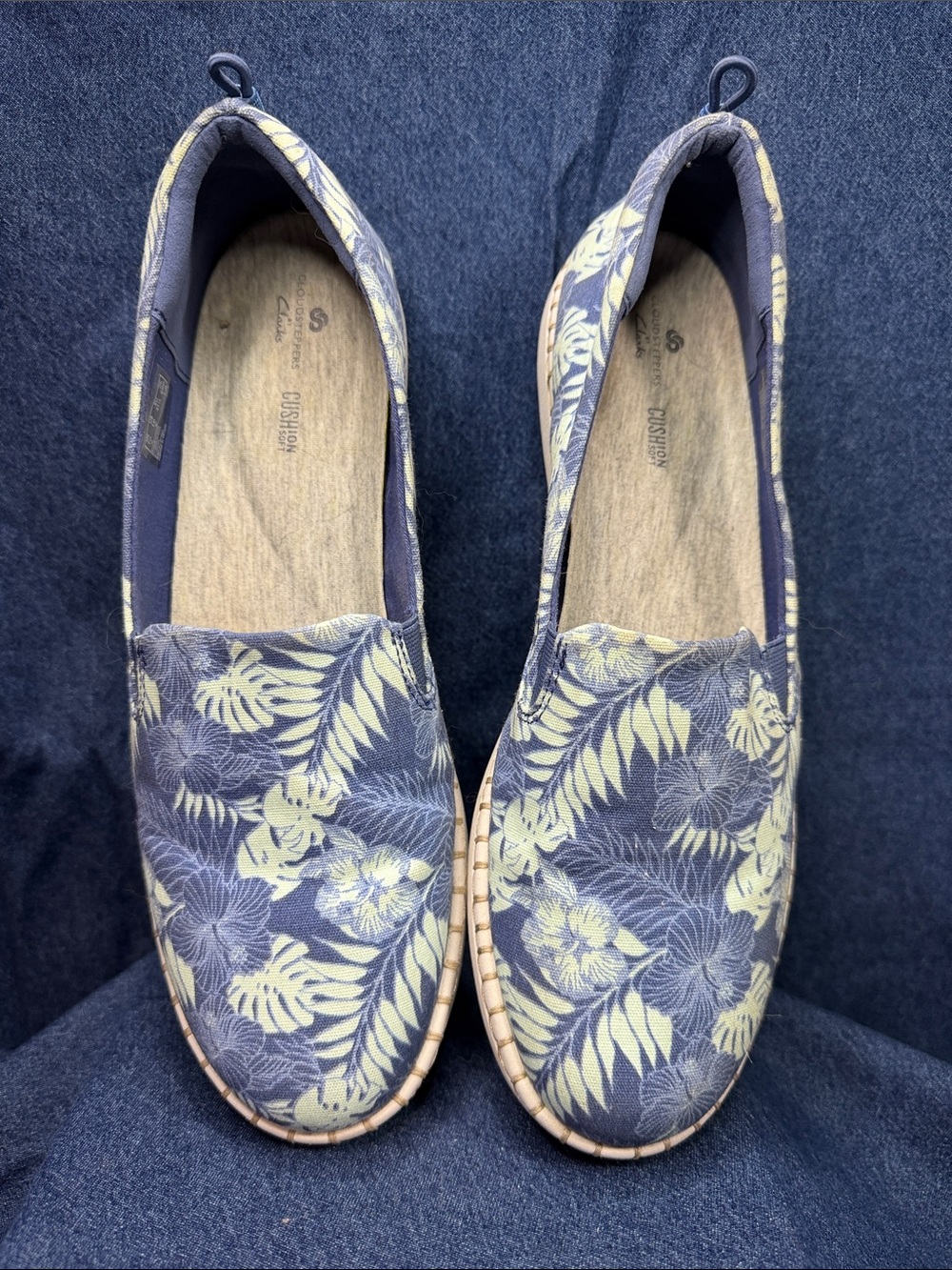 Cloudsteppers by Clarks Navy Floral Slip-On Flats